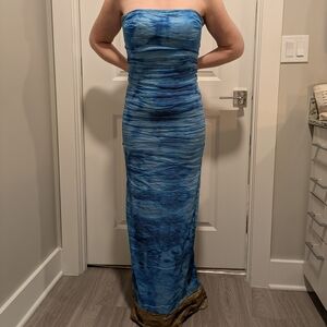 Nicole Miller Collection Strapless Blue Tie-Dye Ruched Gown